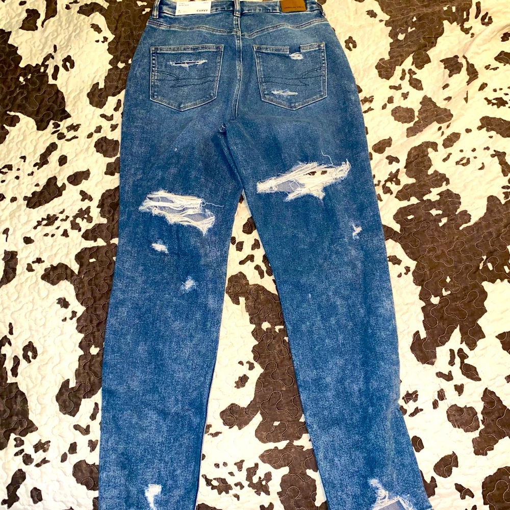 American Eagle curvy mom jeans - Picture 2 of 8